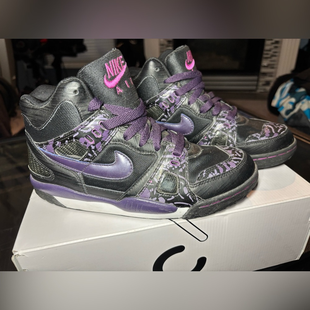 Nike Athletic Shoes - Black and Purple
